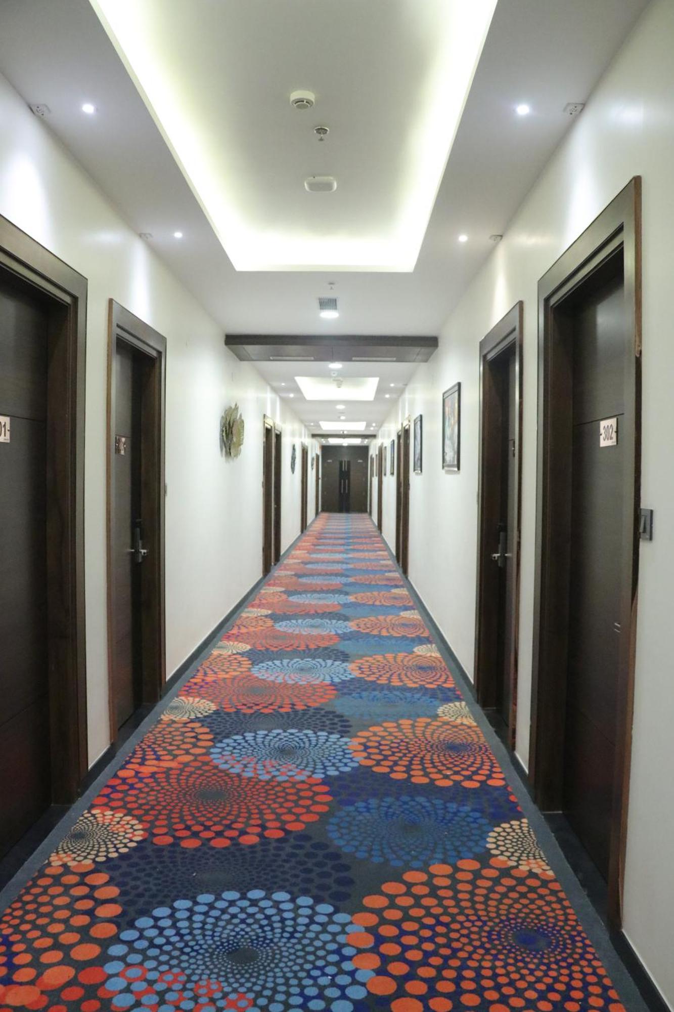 Pt Moolraj Residency Hotell Una  Exteriör bild